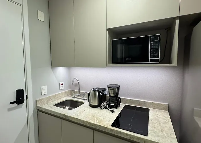 Cond Skyline Apartamento *