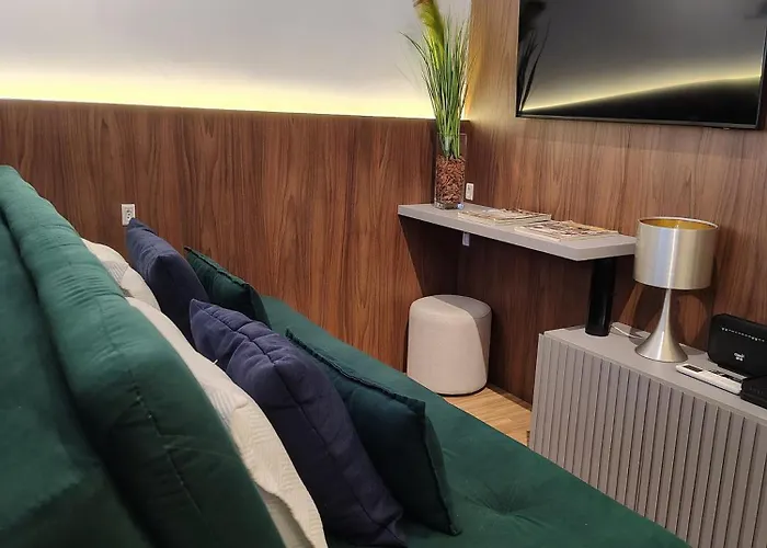Cond Skyline Apartamento *