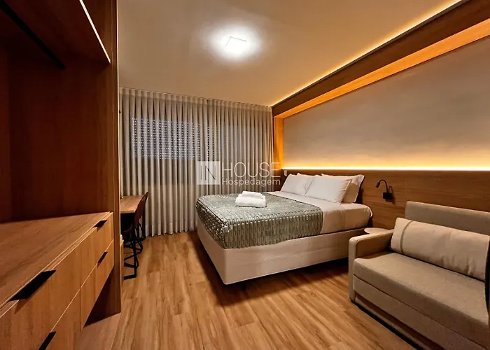 Cond Skyline Apartamento *