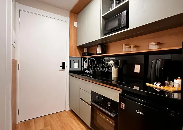 Cond Skyline Apartment